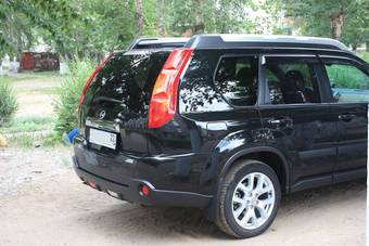 2010 Nissan X-Trail Photos