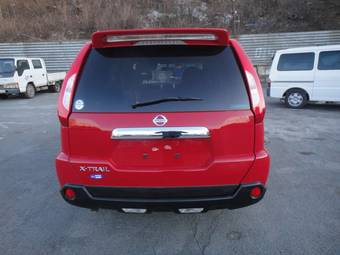 2011 Nissan X-Trail Images