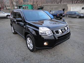 2011 Nissan X-Trail Photos