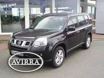 2012 Nissan X-Trail Photos