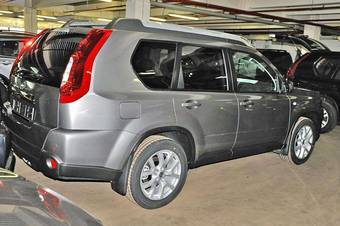 2012 Nissan X-Trail Photos