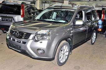 2012 Nissan X-Trail Photos