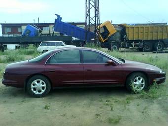 1994 Oldsmobile Aurora Pictures