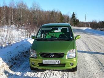2000 Opel Agila Pictures