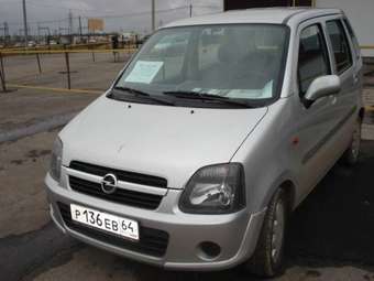 2004 Opel Agila Pictures