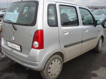 2004 Opel Agila Pictures