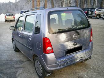 2004 Opel Agila