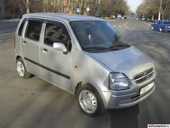 2004 Opel Agila Photos