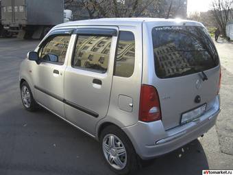 2004 Opel Agila Photos