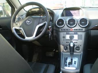 2008 Opel Antara Images