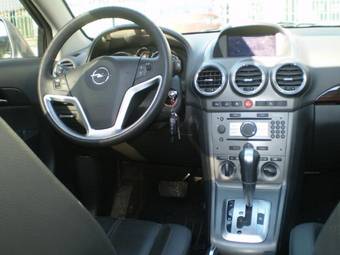 2008 Opel Antara Photos