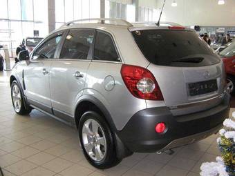 2009 Opel Antara Photos