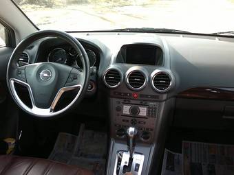 2010 Opel Antara Pictures