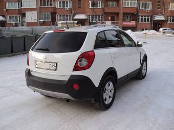 2010 Opel Antara Photos