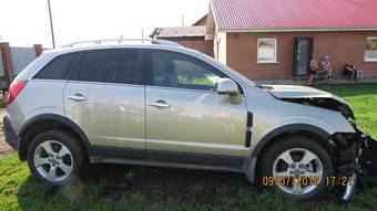 2010 Opel Antara Photos
