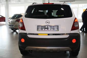 2011 Opel Antara Pictures