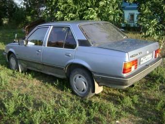 1982 Opel Ascona Pictures