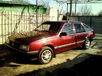 1983 Opel Ascona Photos