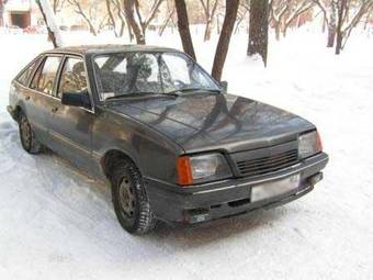 1984 Opel Ascona Pictures