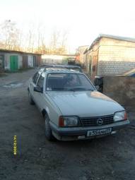 1986 Opel Ascona Photos