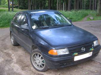 1991 Opel Astra Photos