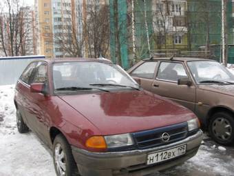 1993 Opel Astra Photos