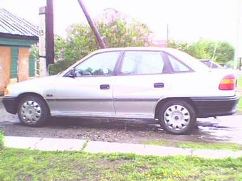 1993 Opel Astra Pictures