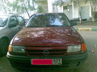 1993 Opel Astra Pictures