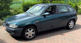 1995 Opel Astra Photos