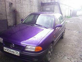 1995 Opel Astra Photos
