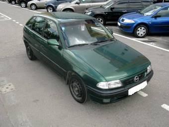 1996 Opel Astra Pictures