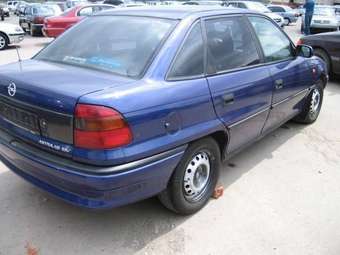 1998 Opel Astra Pictures