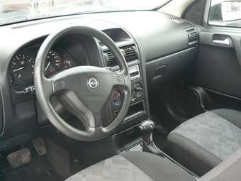 1998 Opel Astra Photos