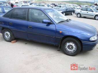 1998 Opel Astra