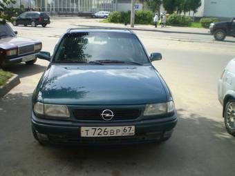 1998 Opel Astra Pictures