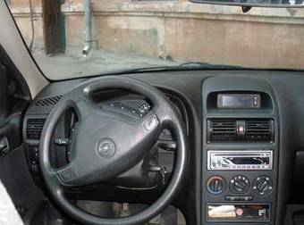 2000 Opel Astra Pictures