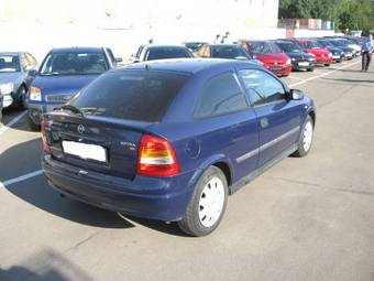 2000 Opel Astra Photos