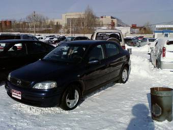 2002 Opel Astra Pictures