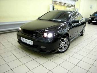 2002 Opel Astra Pictures