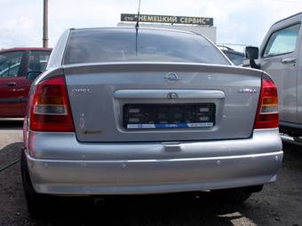 2002 Opel Astra Pictures