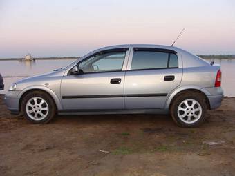 2002 Opel Astra Photos