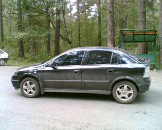 2002 Opel Astra Pictures