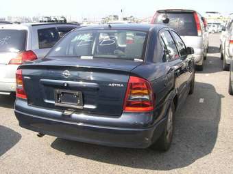 2003 Opel Astra Pictures