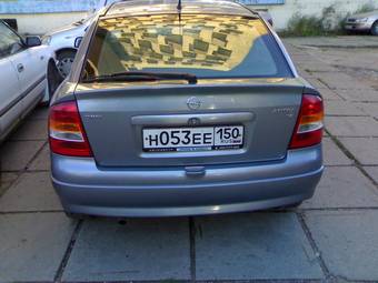 2003 Opel Astra Pictures