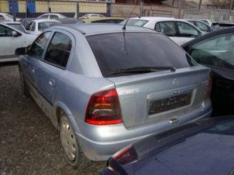 2003 Opel Astra Pictures