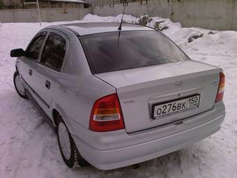 2003 Opel Astra Photos