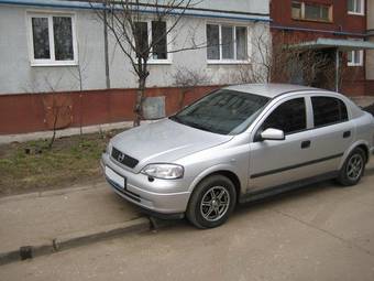 2003 Opel Astra Photos