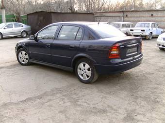 2003 Opel Astra Pictures