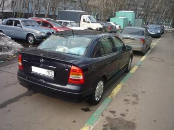 2003 Opel Astra Pictures