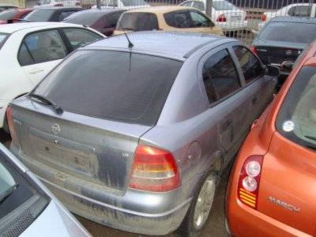 2004 Opel Astra